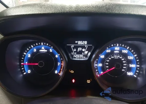 2015 Hyundai Elantra Se z USA, uszkodzony, nr VIN 5NPDH4AE2FH607959